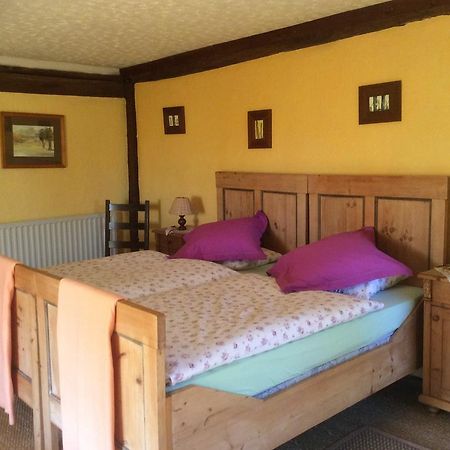 Bed and Breakfast La Boursaie à Livarot-Pays-d'Auge Extérieur photo