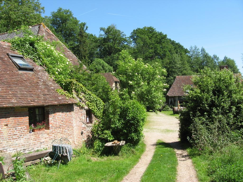 Bed and Breakfast La Boursaie à Livarot-Pays-d'Auge Extérieur photo
